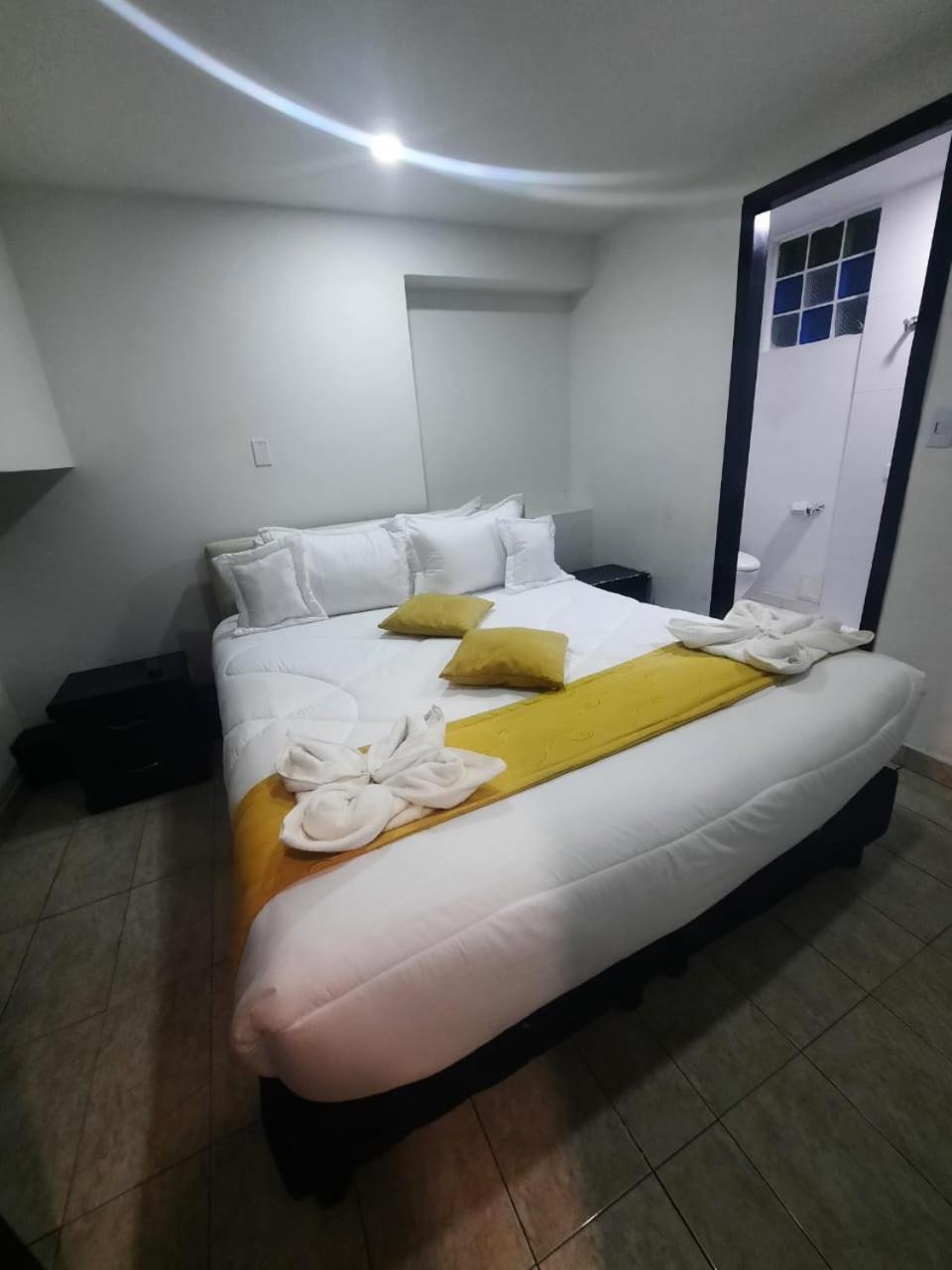 Hotel Zafiro Boutique Богота Экстерьер фото