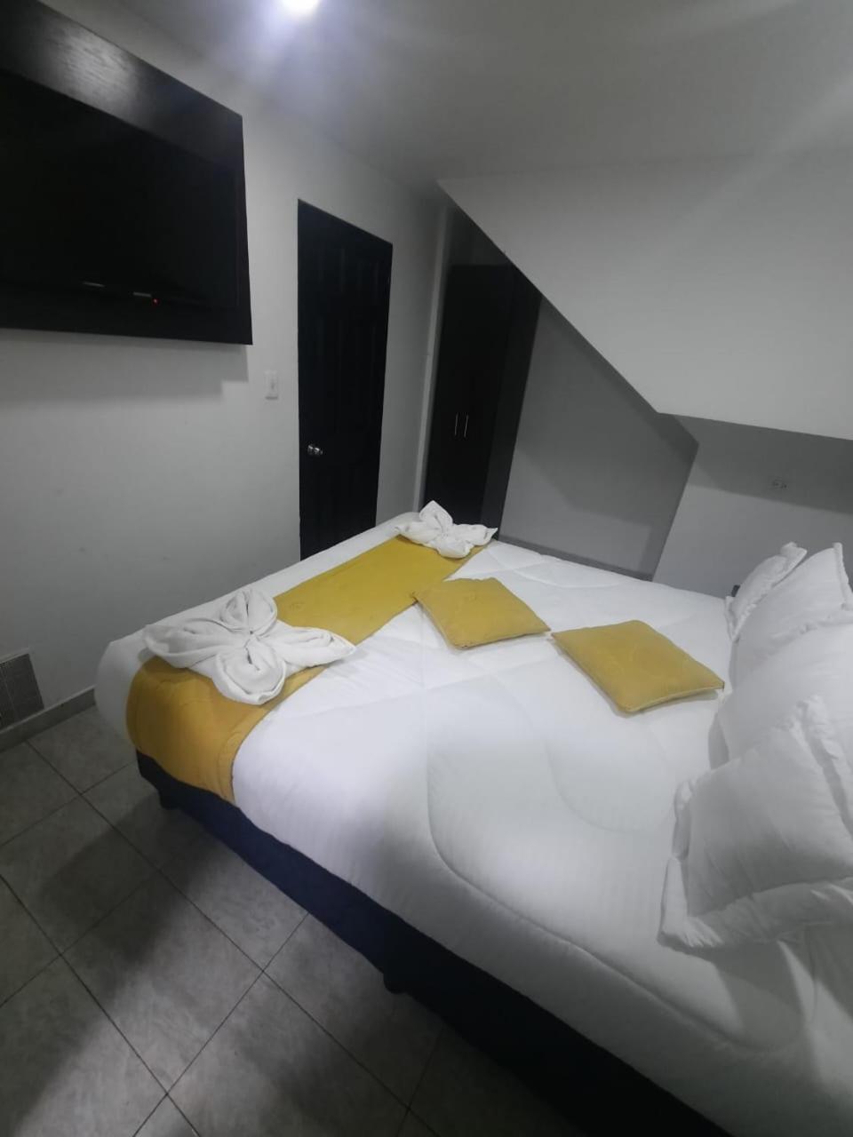 Hotel Zafiro Boutique Богота Экстерьер фото
