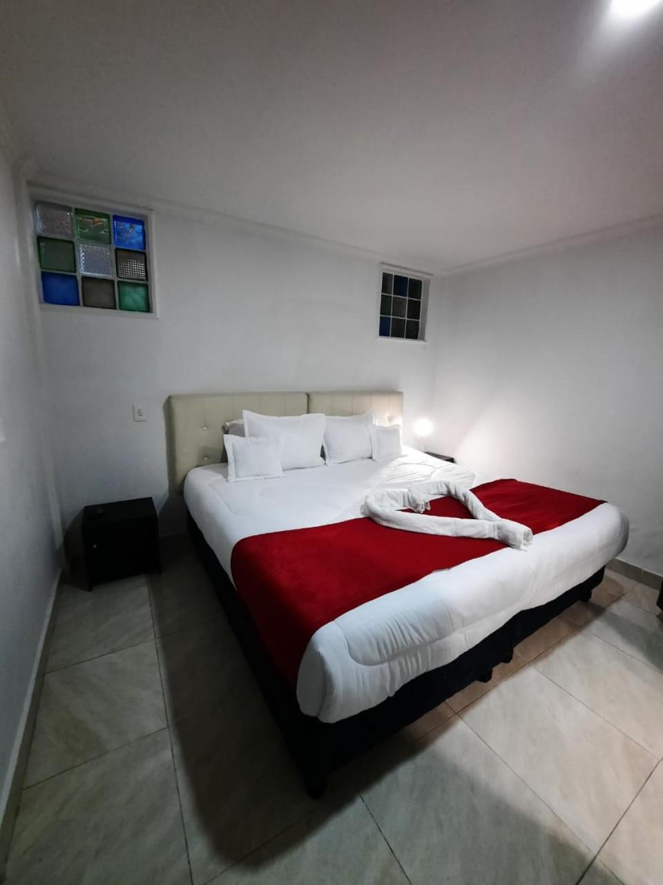 Hotel Zafiro Boutique Богота Экстерьер фото
