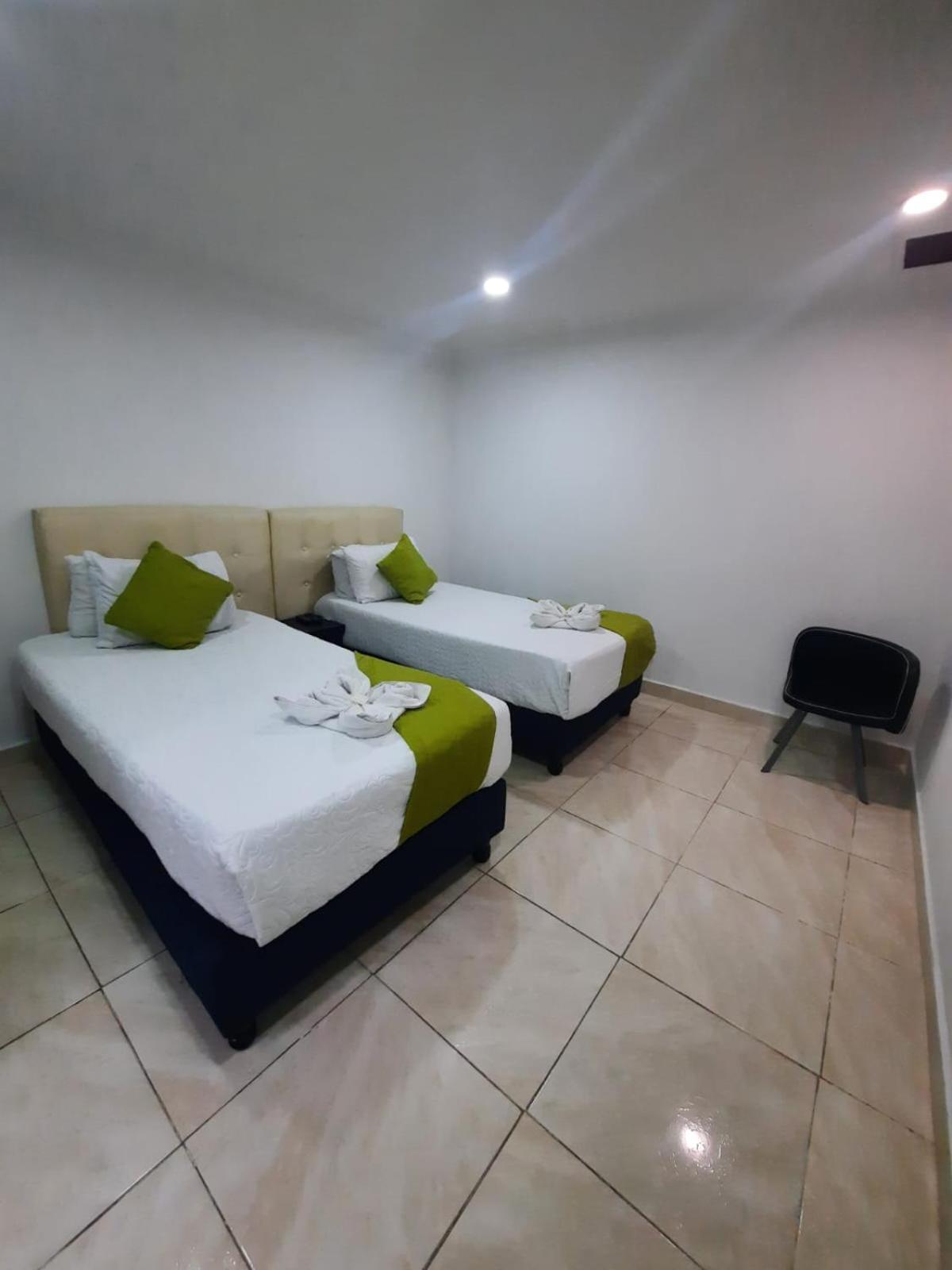 Hotel Zafiro Boutique Богота Экстерьер фото